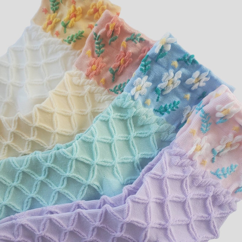 Flower Top Women's Cotton Socks