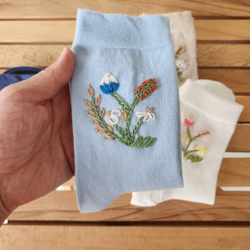 4 socks - Embroidered Socks for Women